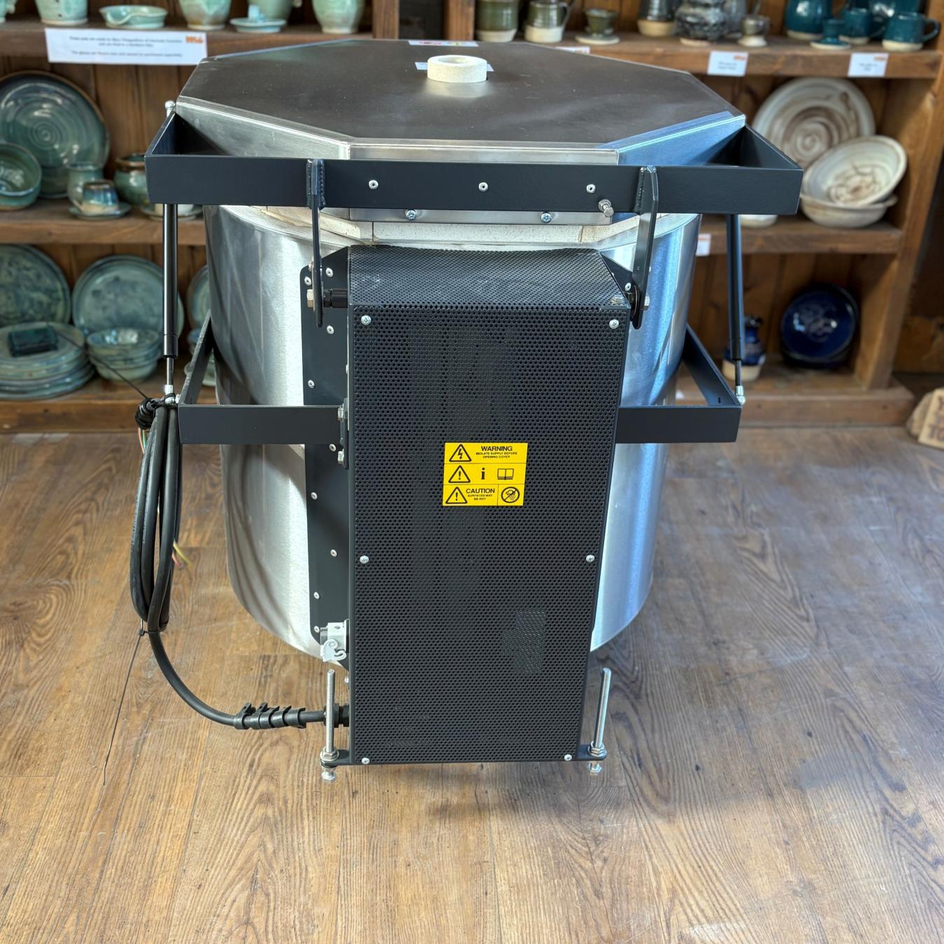 TL76